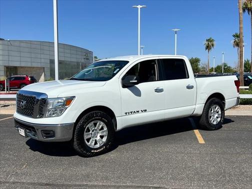 2018 Nissan Titan SV