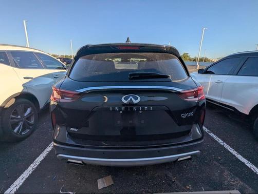 2022 INFINITI QX50 ESSENTIAL AWD