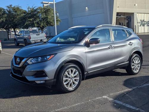 2021 Nissan Rogue Sport SV