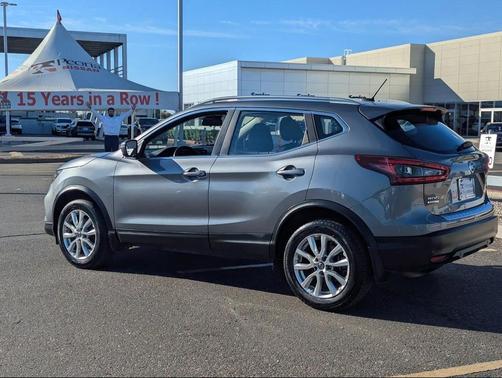 2021 Nissan Rogue Sport SV