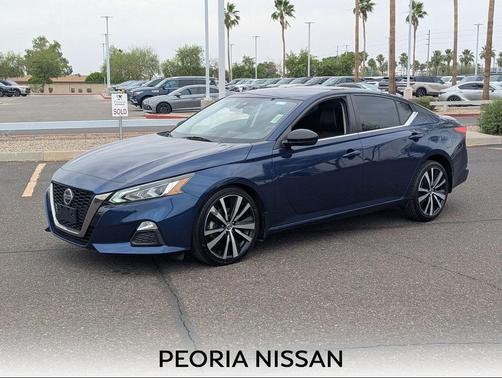 Deep Blue Pearl 2021 Nissan Altima SR FWD