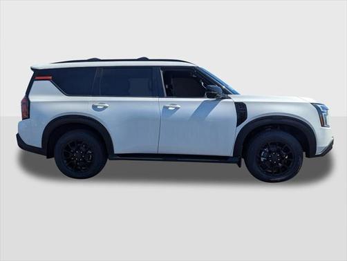 2025 Nissan Armada PRO-4X 4WD
