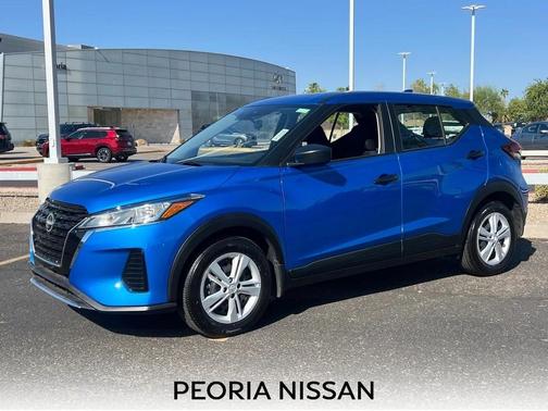 2025 Nissan Kicks S