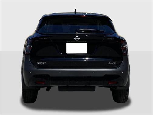 2025 Nissan Kicks S