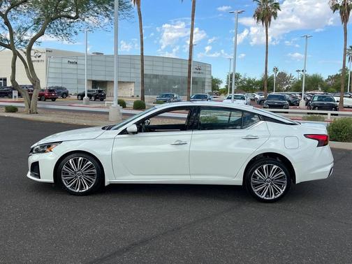 2024 Nissan Altima 2.5 SL