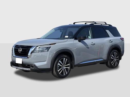 2025 Nissan Pathfinder Platinum FWD
