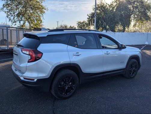 2022 GMC Terrain AWD AT4