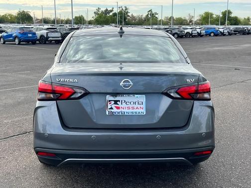 2022 Nissan Versa 1.6 SV