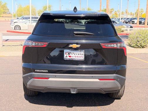 Mosaic Black Metallic 2025 Chevrolet Equinox 1LT