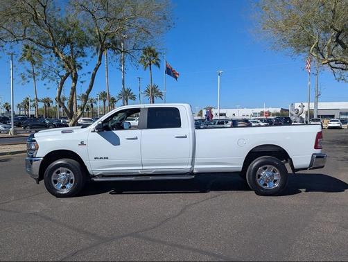 2021 RAM 3500 Big Horn Crew Cab 4x4 8' Box