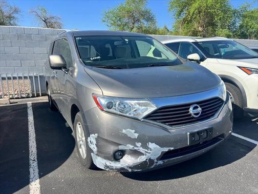 2017 Nissan Quest SV
