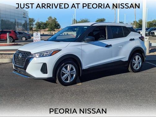 2025 Nissan Kicks S
