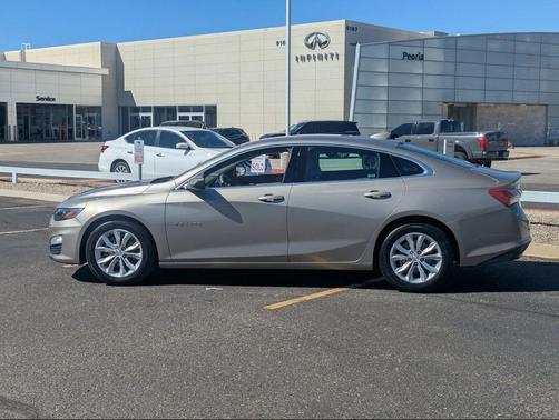 2022 Chevrolet Malibu FWD LT