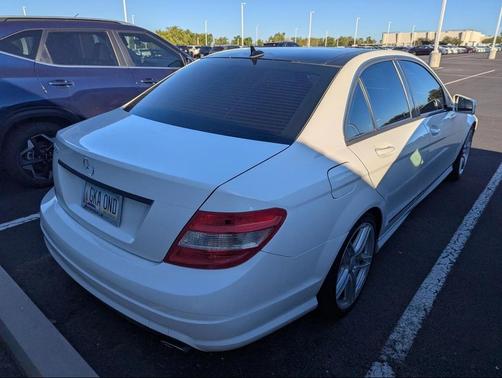 2011 Mercedes-Benz C-Class Luxury