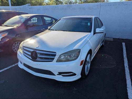 2011 Mercedes-Benz C-Class Luxury