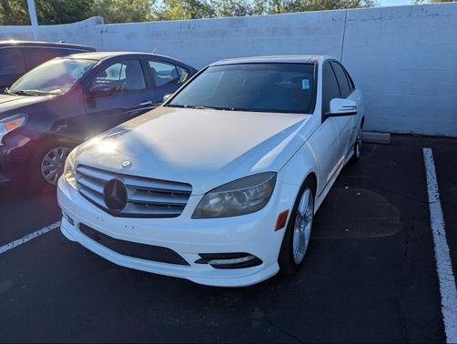 2011 Mercedes-Benz C-Class Luxury