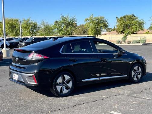 2020 Hyundai IONIQ Hybrid SEL