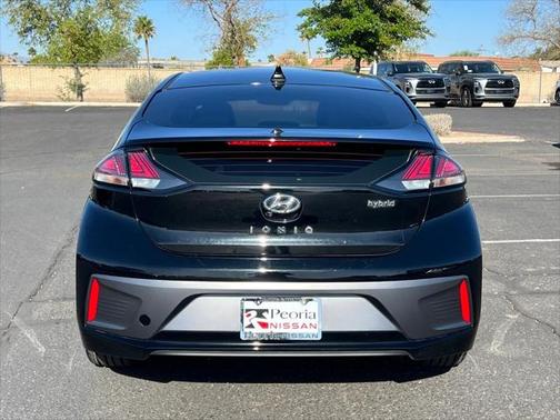 2020 Hyundai IONIQ Hybrid SEL