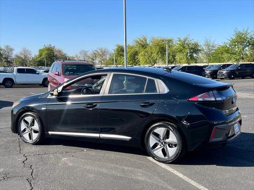 2020 Hyundai IONIQ Hybrid SEL