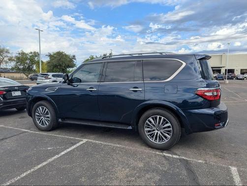 2023 Nissan Armada SL 2WD