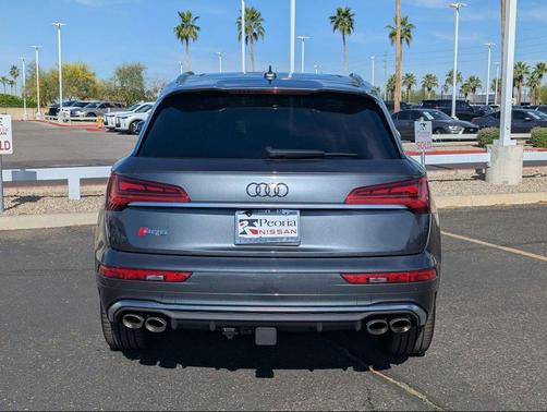 Daytona Gray Pearl Effect 2023 Audi SQ5 3.0T Premium Plus