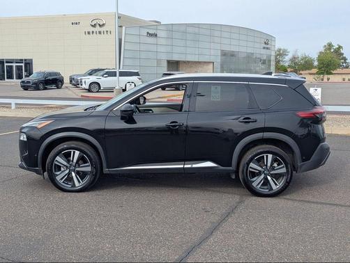 Super Black 2023 Nissan Rogue SL