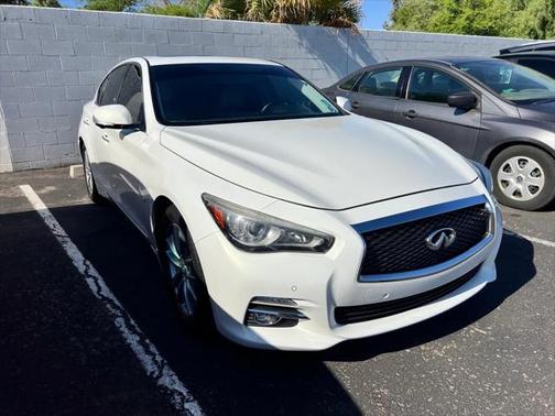 2014 INFINITI Q50 Premium