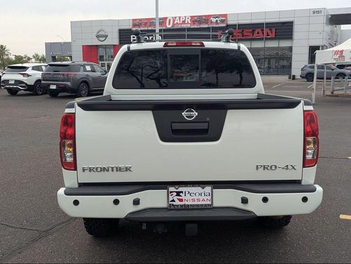 Glacier White 2020 Nissan Frontier PRO-4X