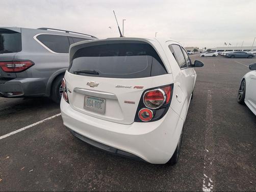 Summit White 2013 Chevrolet Sonic RS