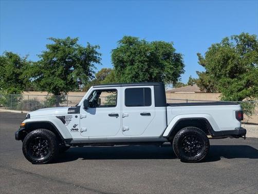 2022 Jeep Gladiator Altitude 4x4