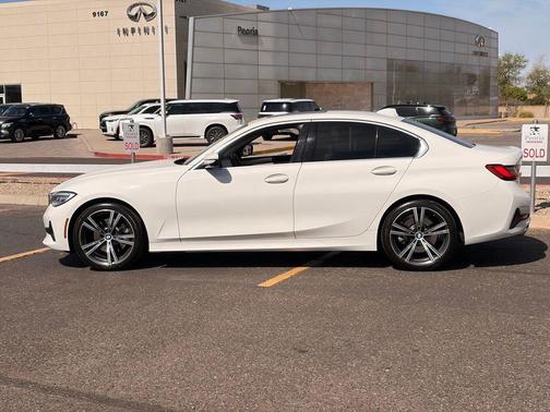 Alpine White 2021 BMW 330 330i