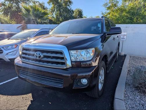2016 Toyota Sequoia SR5