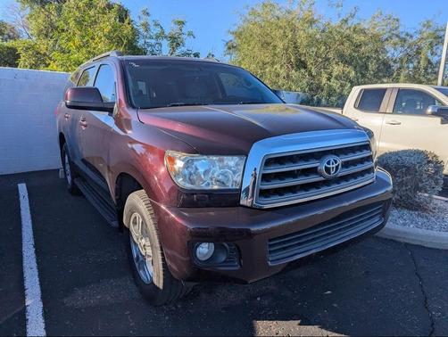 2016 Toyota Sequoia SR5