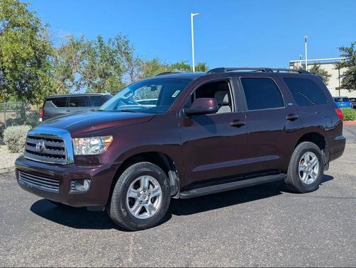 2016 Toyota Sequoia SR5