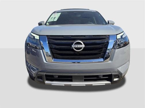 2025 Nissan Pathfinder Platinum 4WD