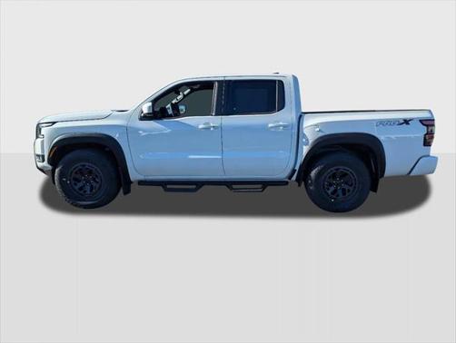 2025 Nissan Frontier PRO-X
