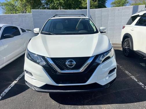 2022 Nissan Rogue Sport SL