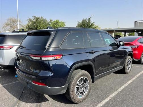 2022 Jeep Grand Cherokee 4xe Trailhawk