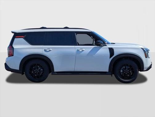 2025 Nissan Armada PRO-4X 4WD