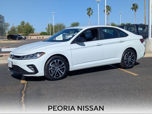 Pure White 2025 Volkswagen Jetta 1.5T Sport