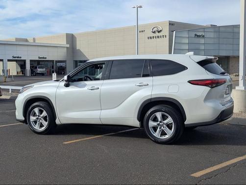 2021 Toyota Highlander L