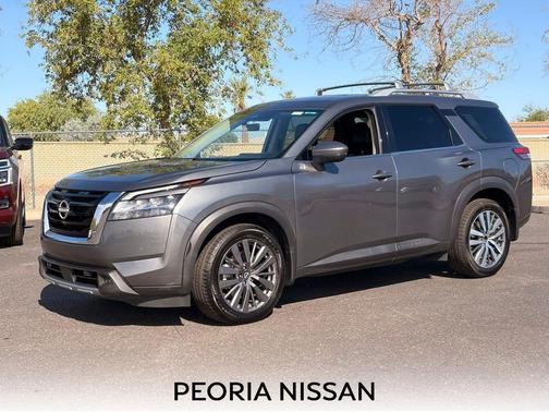 Gun Metallic 2024 Nissan Pathfinder SL FWD