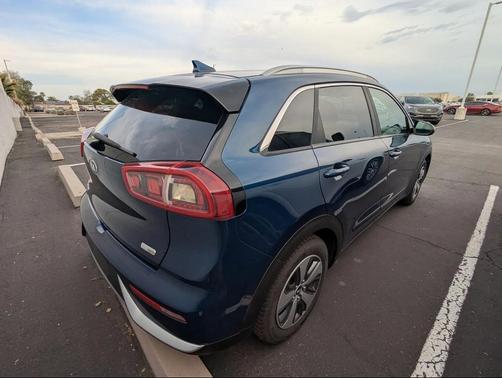 2018 Kia Niro LX