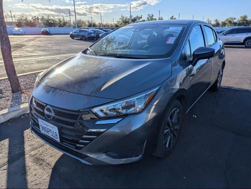 2025 Nissan Versa 1.6 SV