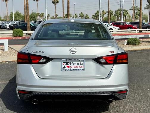 2024 Nissan Altima SR FWD