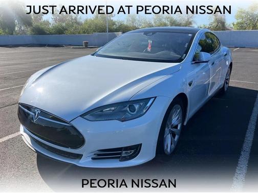 2016 Tesla Model S 70D