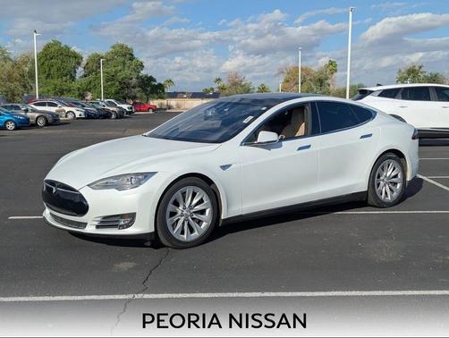 2016 Tesla Model S 70D