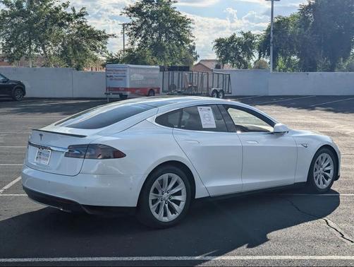 2016 Tesla Model S 70D