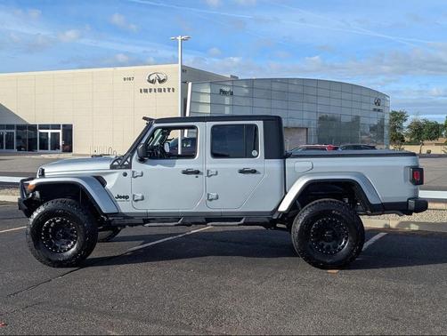 2022 Jeep Gladiator Sport S