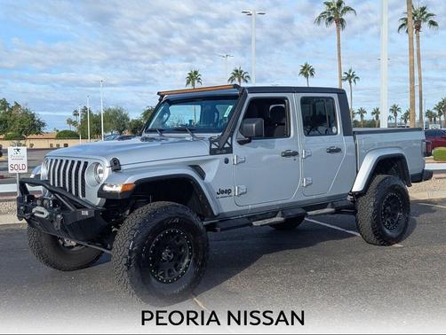 2022 Jeep Gladiator Sport S